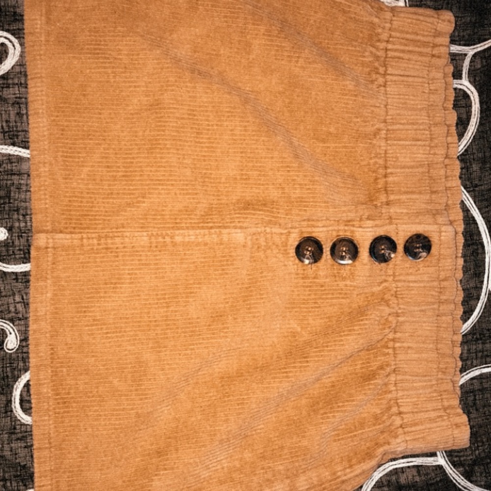 Mustard yellow skirt